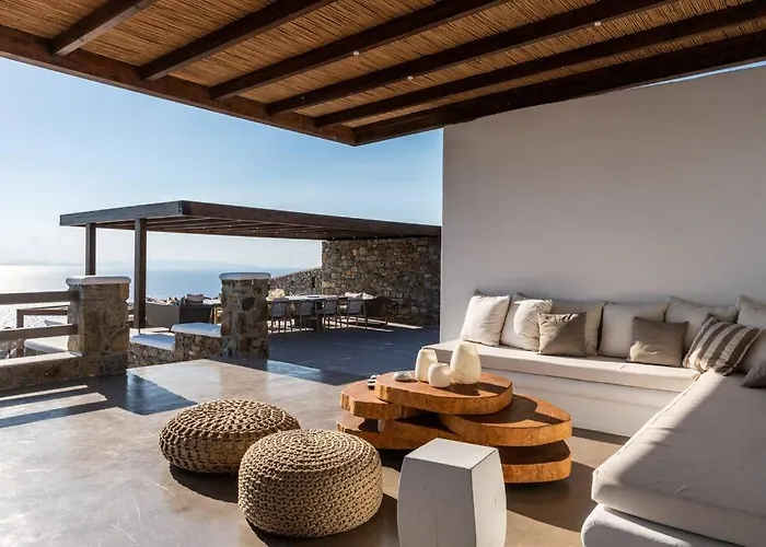 M * Fanari (Mykonos)