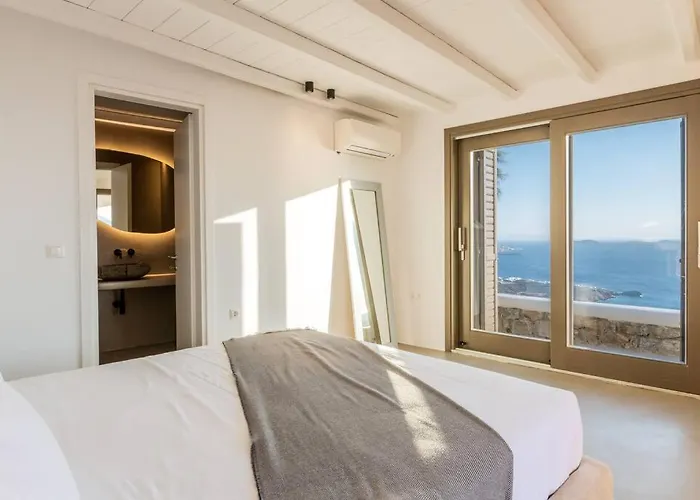 Willa M Fanari (Mykonos)